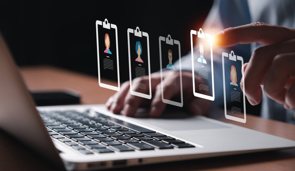 ฐานข้อมูลลูกค้าสามารถนำไปใช้สร้างแคมเปญการตลาดเพื่อสร้างยอดขายให้ธุรกิจได้